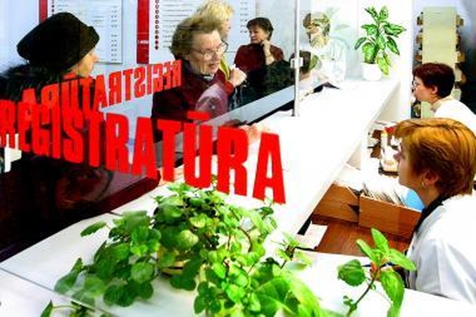 Už gydymą pinigus surenka du kartus