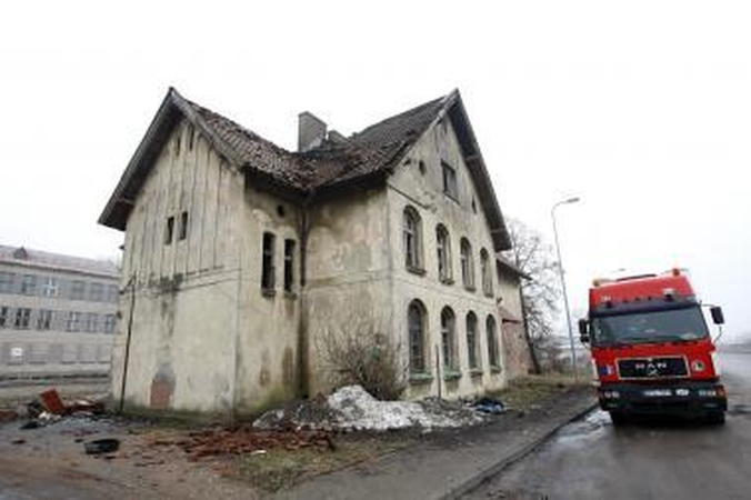 Apleistiems pastatams – tūkstančiai iš rezervo fondo