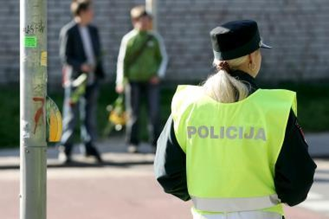 Girtas šilutiškis sumušė dvi policininkes