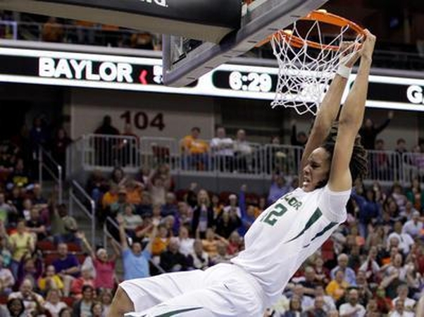 B. Griner priima iššūkį žaisti NBA: būtų kvaila nepamėginti