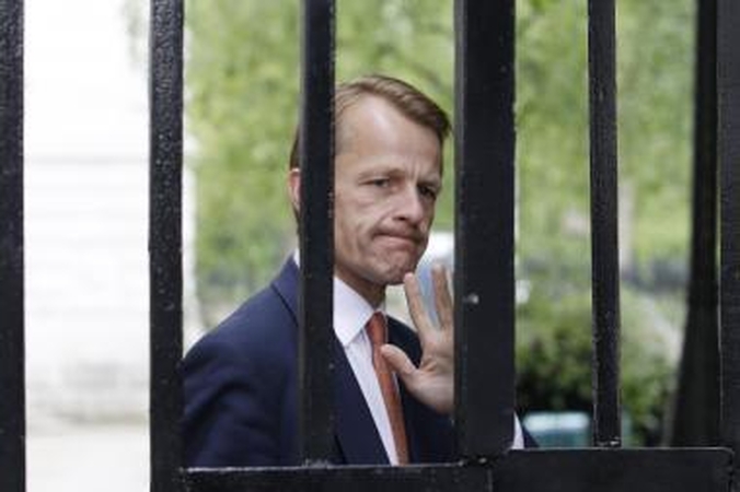 Didžiąją Britaniją sudrebino politinis skandalas
