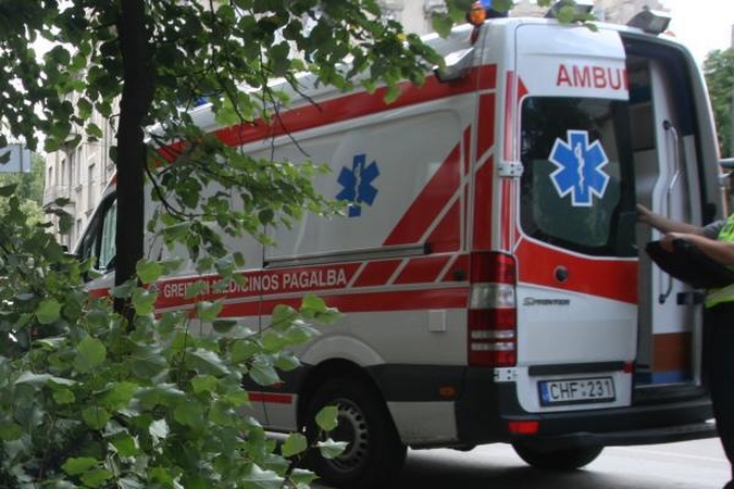 Moksleivis partrenkė bendraamžį
