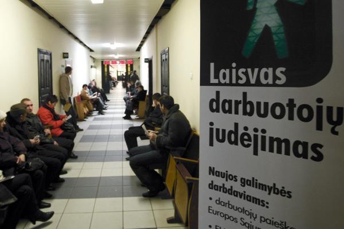 Darbo biržos slenksčius mina daugiau bedarbių