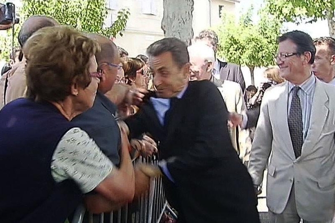 Užpultas Prancūzijos prezidentas N.Sarkozy