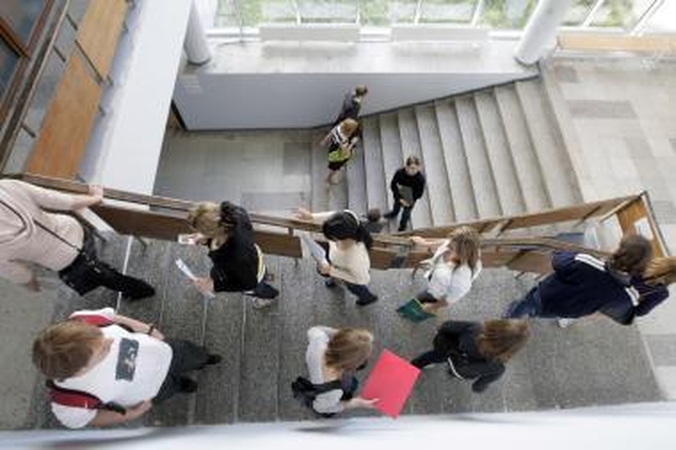 Daugiau studentų galės gauti socialines stipendijas