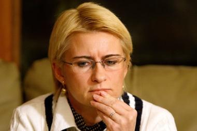 "Abipus sienos": už ką D.Kedys iš sesers teisėjos gavo 300 000?