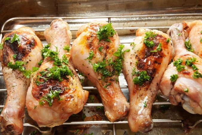 Prancūzai pasiskundė dėl salmonelėmis užkrėstos vištienos iš Lietuvos