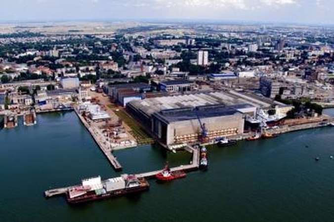 „Vakarų Baltijos laivų statykla“ Rusijos kompanijai statys baržas 