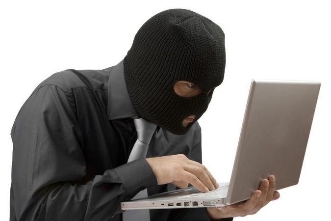 JAV interneto piratai gaus šešis įspėjimus