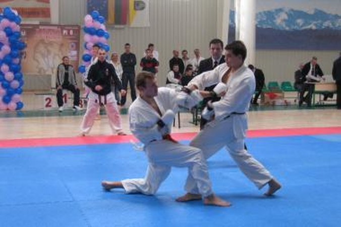 Šotokan karatė čempionate - jaunimo staigmenos