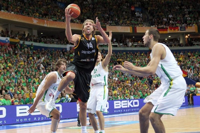 D.Songaila: svarbiausia užduotis buvo įvykdyta - Nowitzkis sustabdytas