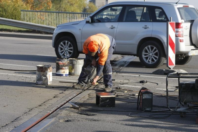 Liepų gatvės viaduko remontas trikdo eismą
