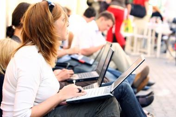 10-čiai KTU studentų - banko stipendijos