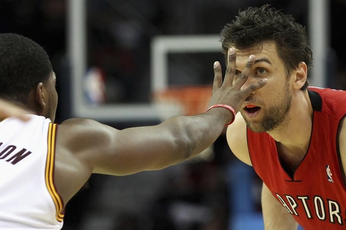 L.Kleiza pelnė 7 taškus, „Raptors“ dar sykį laimėjo
