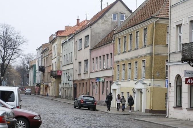 Žvejų gatvėje – eismas viena kryptimi ir draudimas stovėti
