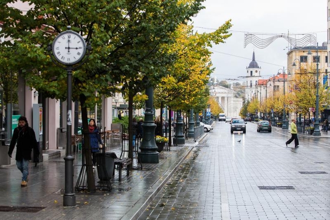 Sostinės analizė: gyventojų sumažėjo, atlyginimas truputį didėjo
