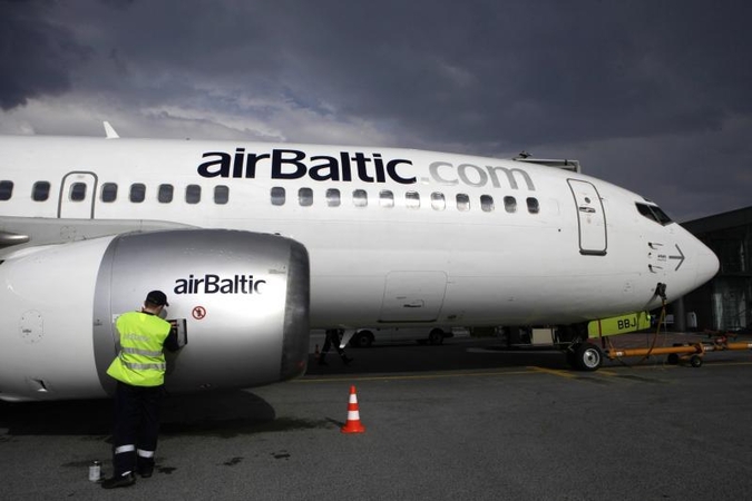 „airBaltic“ dažniau skraidys į Italijos pietus