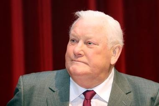 Atsisveikinimas su A.Brazausku vyksta prezidentūroje (programa)