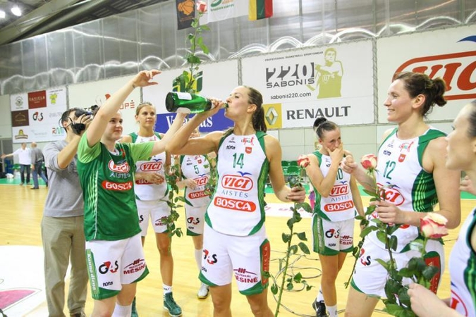 Lietuvos moterų krepšinio auksas ir bronza – kaunietėms
