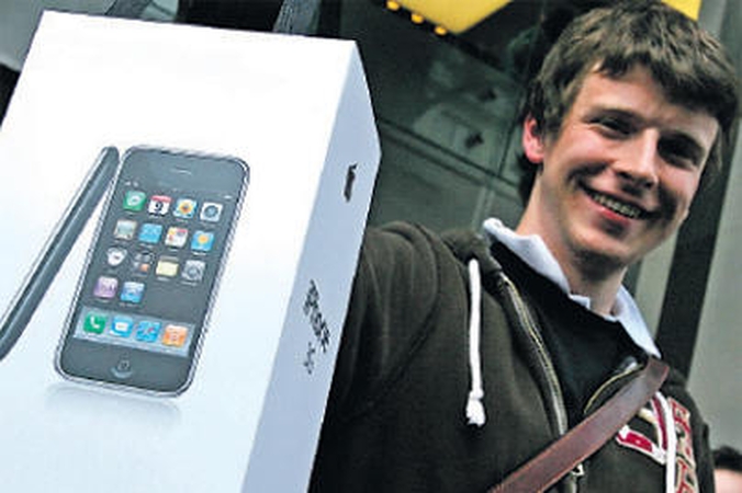 Nauji gandai: „iPhone 5“ pasirodys rudenį