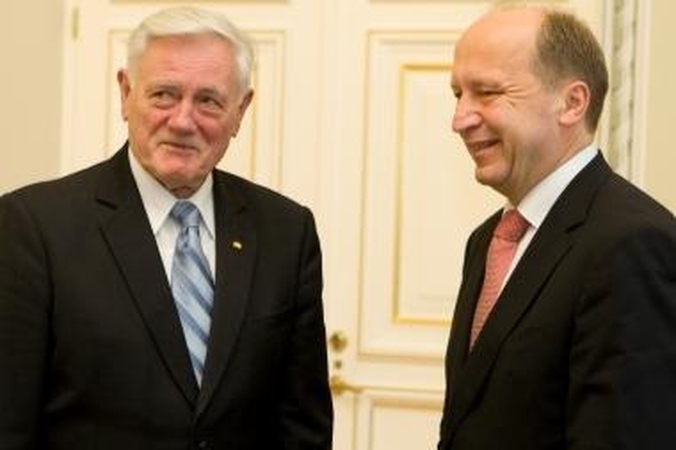 Seimas išklausys ir prezidentą, ir premjerą
