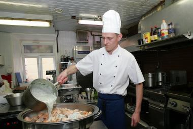 Įmonių apyvarta padidėjo, tačiau augimas lėtėja 