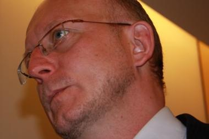 Bendrovei nepavyko A.Valinsko suvilioti mobiliuoju telefonu