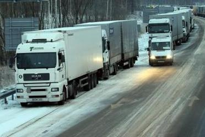 Baltarusijos dovana vežėjams - mokami keliai ir brangesnis kuras
