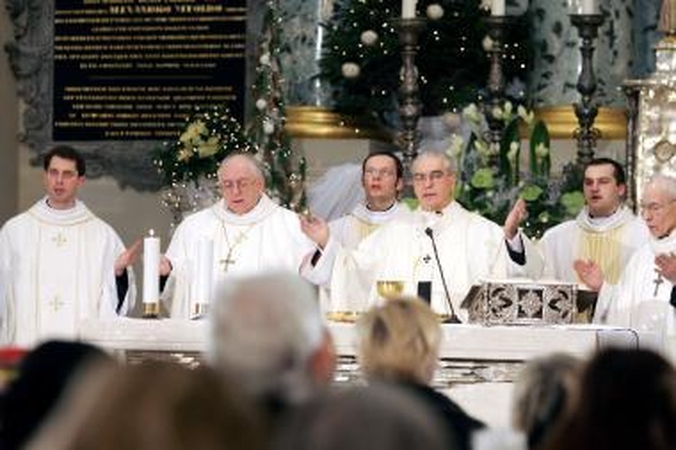 Katalikų bažnyčiai iš biudžeto skirta daugiausia - 3 mln. litų