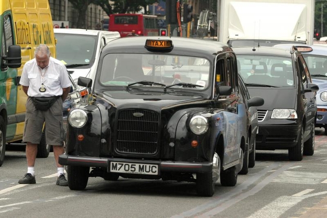 Londono taksistai nesinaudoja GPS, o pasikliauna smegenimis