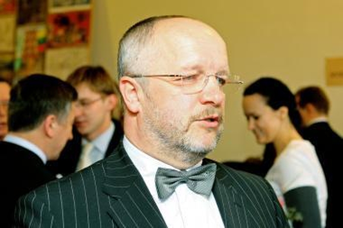 J.Olekas dalyvaus regiono gynybos ministrų susitikime