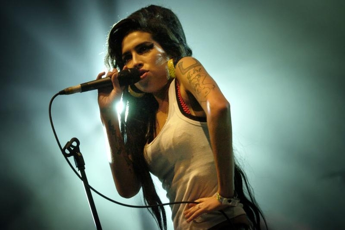 Tyrėjai: A. Winehouse nužudė atsitiktinis apsinuodijimas alkoholiu