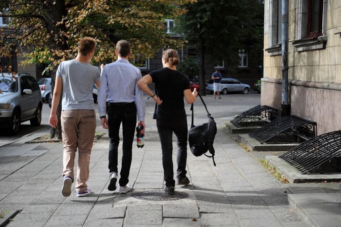 Mokslo metų pradžios proga – į kiemelį išgerti