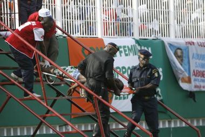 Per spūstį stadione žuvo 22 žmonės