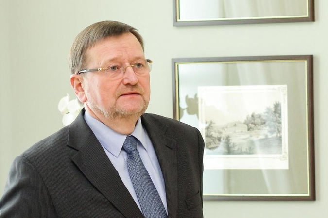 Siūloma administracinėse bylose įteisinti taikos sutarties institutą