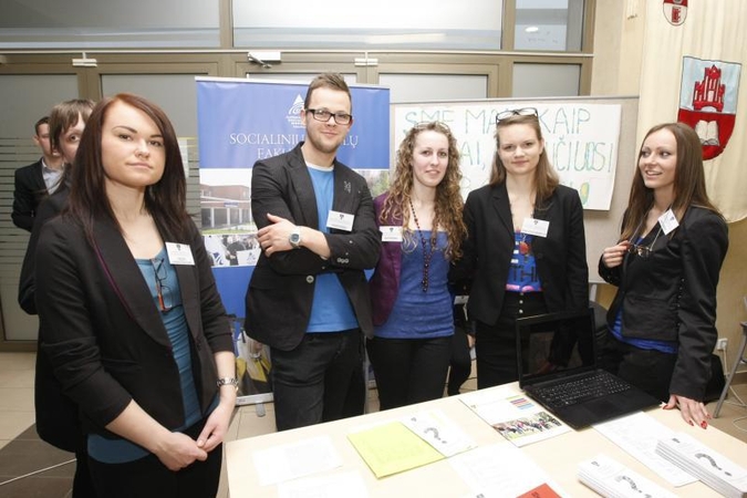 Klaipėdos universitete – būsimų studentų apgultis