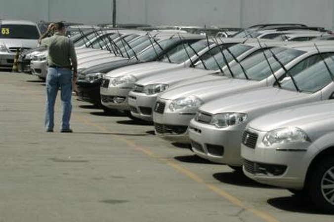 JAV automobilių gamintojai liko be paramos