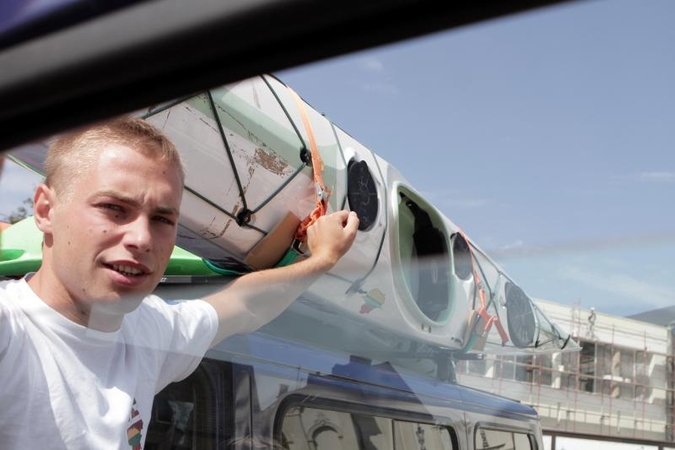 Klaipėda išlydėjo žygeivį, pasiryžusį baidare įveikti 700 km jūra