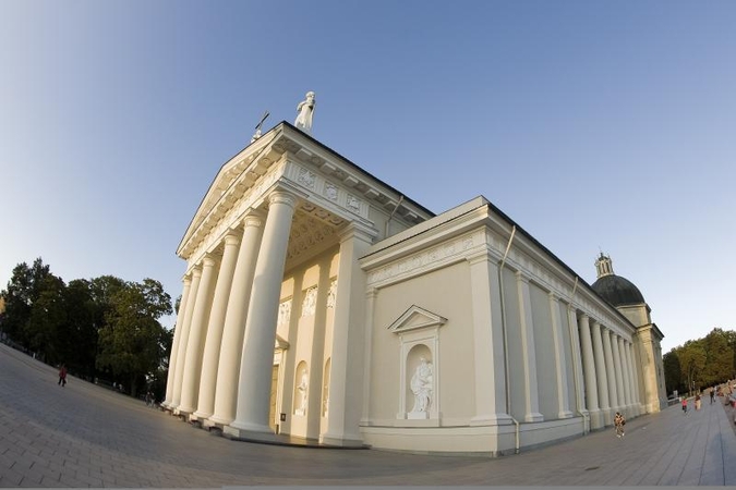 Sostinėje su narkotikais įkliuvo Arkikatedros kunigas