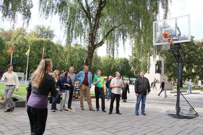 Kauniečiai susirungė baudų mėtymo varžybose