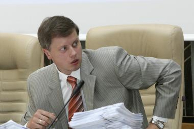 Virtualūs mero komentatoriai. Kas jie?