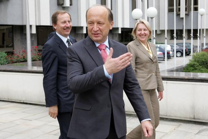 Per mažiau nei dvejus metus premjeras subūrė per šimtą darbo grupių 