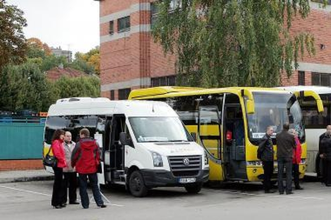 Kelionė Kaunas–Vilnius autobusu kainuos 16 litų