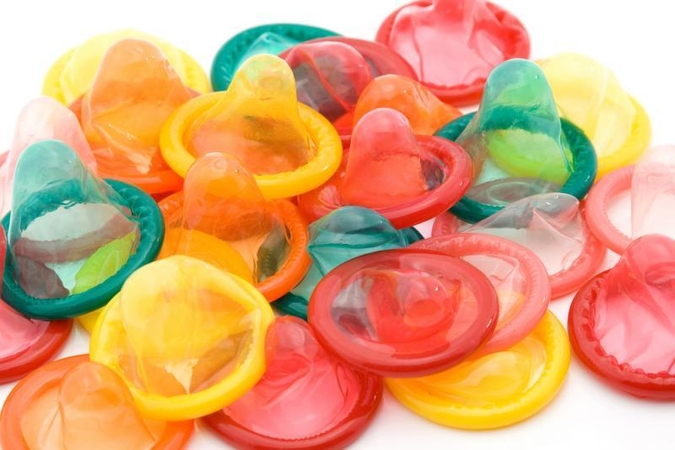 Los Andžele pornofilmų aktoriams lieps mūvėti prezervatyvus