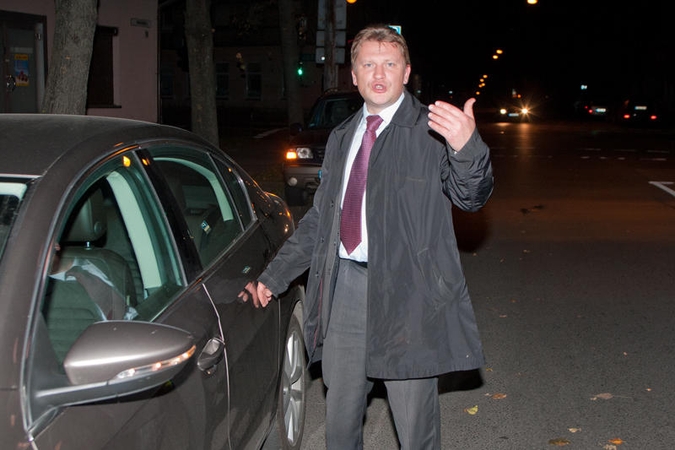 Baltarusijos diplomatas apdaužė vilniečių automobilius