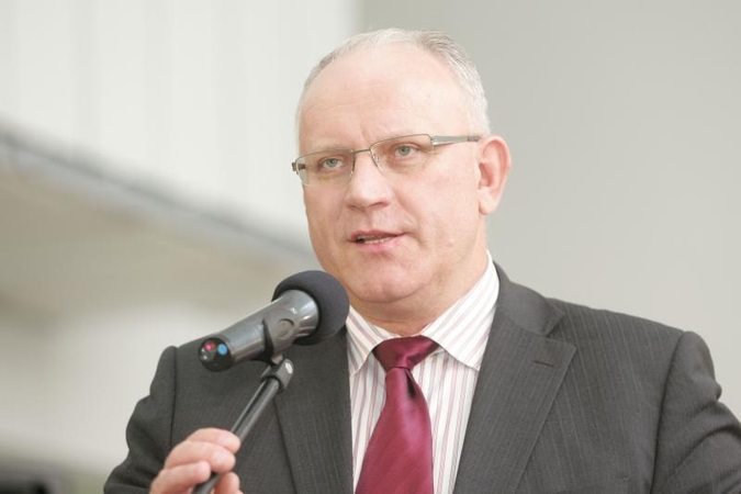 Parlamentarų sąrašą žada patvirtinti be išbrauktų trijų „darbiečių“