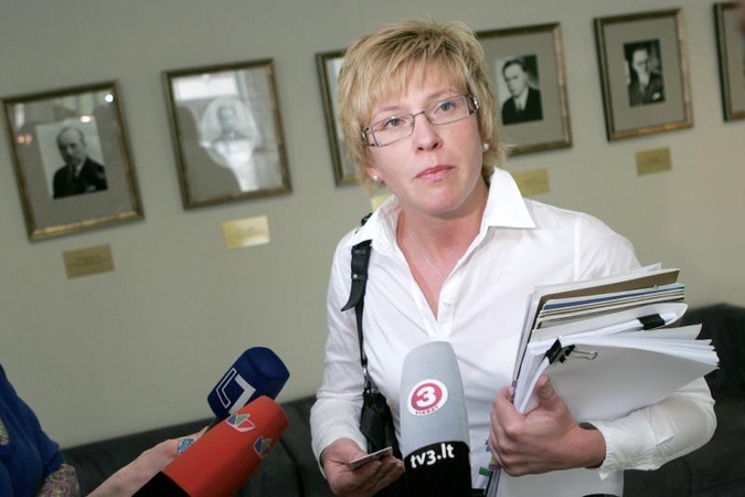 I.Šimonytė: kapitalo didinimas neturėtų keisti bankų politikos