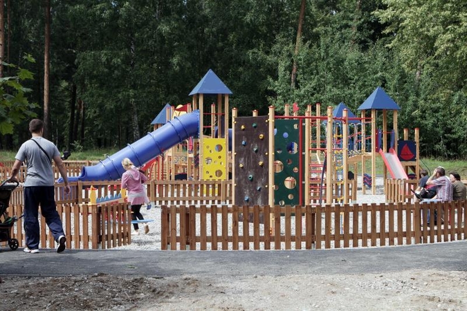 Ukmergėje baigia išnykti vaikų žaidimų aikštelės