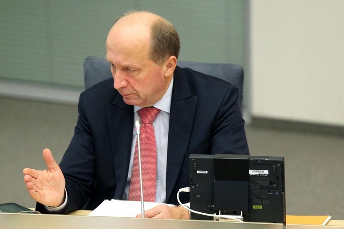 „Snoro“ bankrotas privertė atidėti dviejų premjerų susitikimą