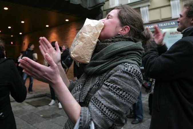 Į Nacionalinį dramos teatrą - su spragėsiais